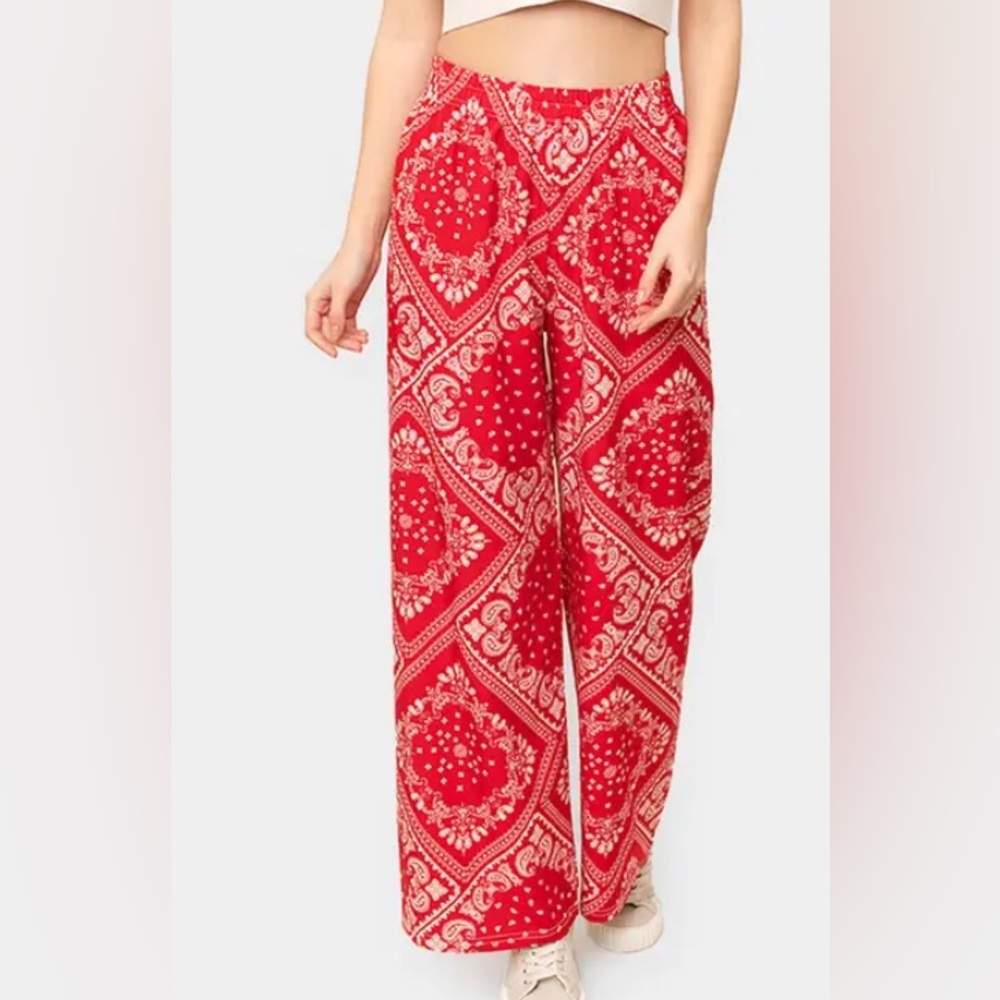 Forever 21 | Red Paisley Wide Leg Pants size L